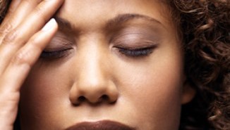 woman headaches